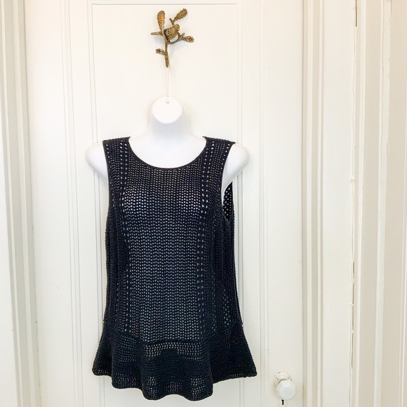 LOFT Black sleeveless crochet top - Picture 1 of 3